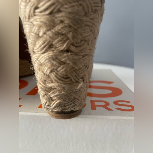 Michael Kors Wedge Peep Toes - Picture 6 of 7